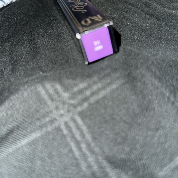 Lip liner - Picture 2 of 2